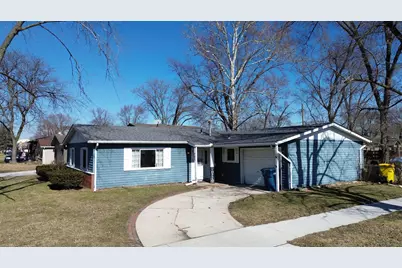 703 N Glenwood Avenue, Griffith, IN 46319 - Photo 1