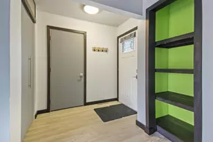 114 S Chase Dr, Crown Point, IN 46307 - Photo 4