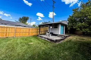 114 S Chase Dr, Crown Point, IN 46307 - Photo 18