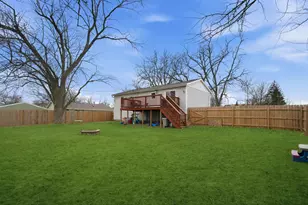 7719 Bigger St, Merrillville, IN 46410 - Photo 20