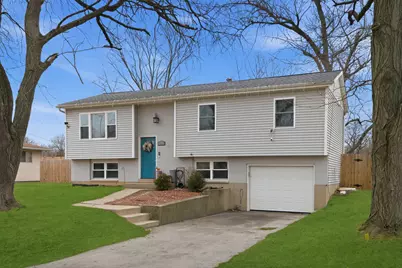 7719 Bigger Street, Merrillville, IN 46410 - Photo 2