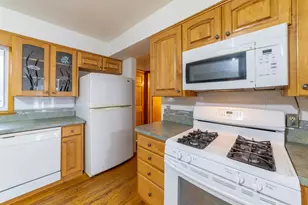 9133 Foliage Ln, Munster, IN 46321 - Photo 14