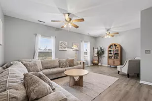 23 Abington St, Valparaiso, IN 46385 - Photo 4