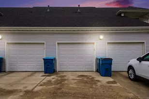 23 Abington St, Valparaiso, IN 46385 - Photo 16