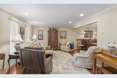 9000 Chestnut Lane, Munster, IN 46321 - Photo 6