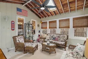 9000 Chestnut Ln, Munster, IN 46321 - Photo 12