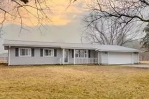 3569 W 1500 S, Kentland, IN 47951 - Photo 18