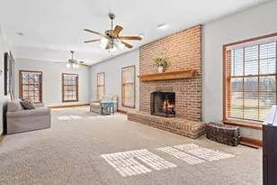 568 Shatz Dr N, Valparaiso, IN 46385 - Photo 16