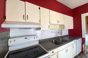 107 Evans Ave, Valparaiso, IN 46383 - Photo 8