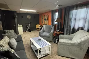 811 Henry Ct, Hobart, IN 46342 - Photo 26