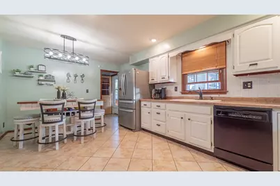 6799 Laurel Avenue, Portage, IN 46368 - Photo 8