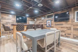 6799 Laurel Ave, Portage, IN 46368 - Photo 18