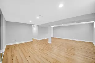 6833 Baring Ave, Hammond, IN 46324 - Photo 10