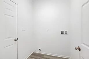 7078 Johnson St, Merrillville, IN 46410 - Photo 18