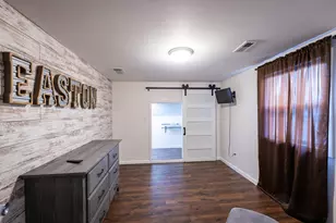 1226 S Ash St, Hobart, IN 46342 - Photo 10