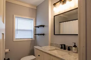 1226 S Ash St, Hobart, IN 46342 - Photo 6