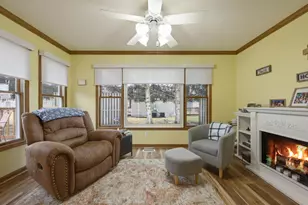 712 Dogwood Ct SW, Demotte, IN 46310 - Photo 10