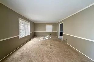 104 Foster Ave, Elkhart, IN 46516 - Photo 6