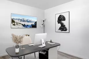 302 Holst Ln, Valparaiso, IN 46385 - Photo 2