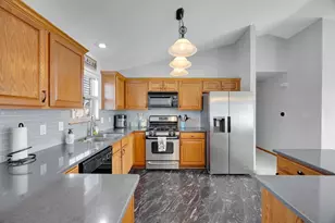 822 Seminole Dr, Lowell, IN 46356 - Photo 26