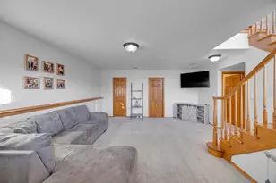 822 Seminole Dr, Lowell, IN 46356 - Photo 10