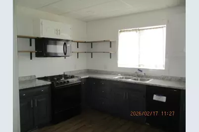 407 E State Street, Morocco, IN 47963 - Photo 6