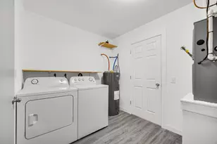 285 S Ivanhoe Rd, Kingsford Heights, IN 46346 - Photo 16