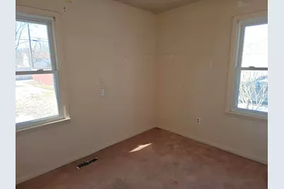 3054 Hickory Street, Portage, IN 46368 - Photo 12