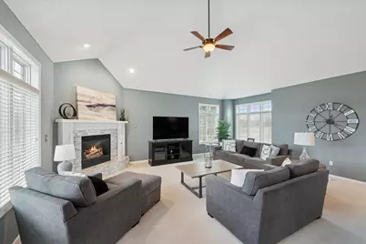 817 Mary Ellen Drive, Crown Point, IN 46307 - Photo 6