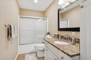 817 Mary Ellen Dr, Crown Point, IN 46307 - Photo 20