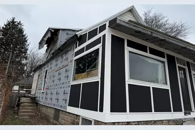 2109 Ohio Street, Michigan City, IN 46360 - Photo 2