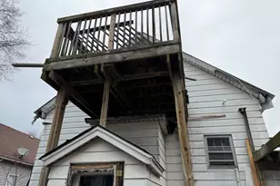 2109 Ohio St, Michigan City, IN 46360 - Photo 8