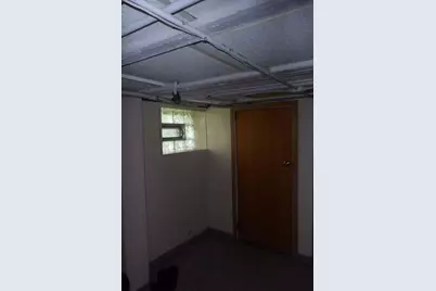 6808 Carolina Avenue, Hammond, IN 46323 - Photo 12