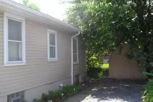 6808 Carolina Ave, Hammond, IN 46323 - Photo 2