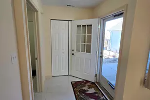 5721 Gull Dr, Schererville, IN 46375 - Photo 6