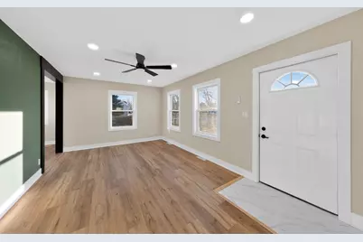 423 N Cline Avenue, Griffith, IN 46319 - Photo 10