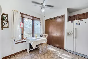 2212 Bayview Dr, Michigan City, IN 46360 - Photo 8