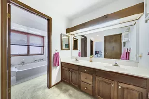 2212 Bayview Dr, Michigan City, IN 46360 - Photo 14