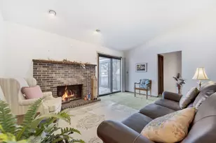 2212 Bayview Dr, Michigan City, IN 46360 - Photo 12