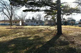 1645 Tulip Ln, Munster, IN 46321 - Photo 22