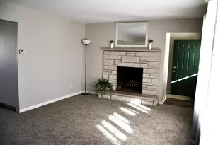 1645 Tulip Ln, Munster, IN 46321 - Photo 4