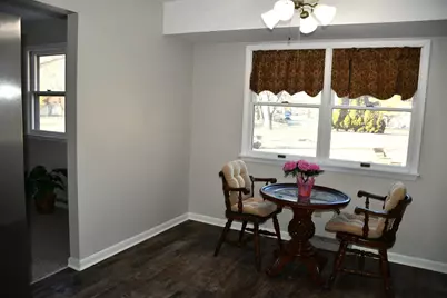 1645 Tulip Lane, Munster, IN 46321 - Photo 8