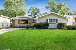 1645 Tulip Ln, Munster, IN 46321 - Photo 2