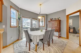 215 Talon Dr, Valparaiso, IN 46385 - Photo 10