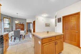 215 Talon Dr, Valparaiso, IN 46385 - Photo 14