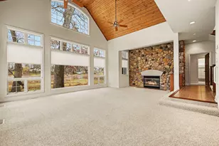 74 E 600 N, Valparaiso, IN 46383 - Photo 4