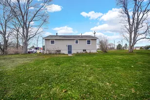 65720 Sr 4, Walkerton, IN 46574 - Photo 6