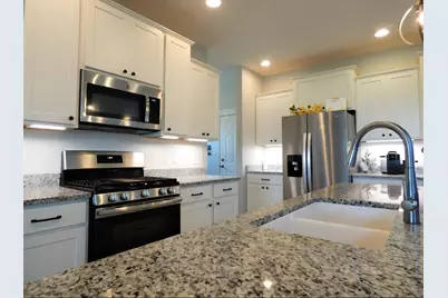 636 E 119th Place, Crown Point, IN 46307 - Photo 8