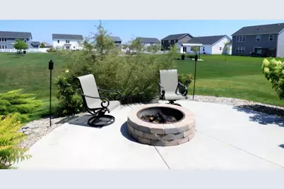 636 E 119th Place, Crown Point, IN 46307 - Photo 32