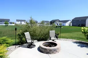 636 E 119th Pl, Crown Point, IN 46307 - Photo 32